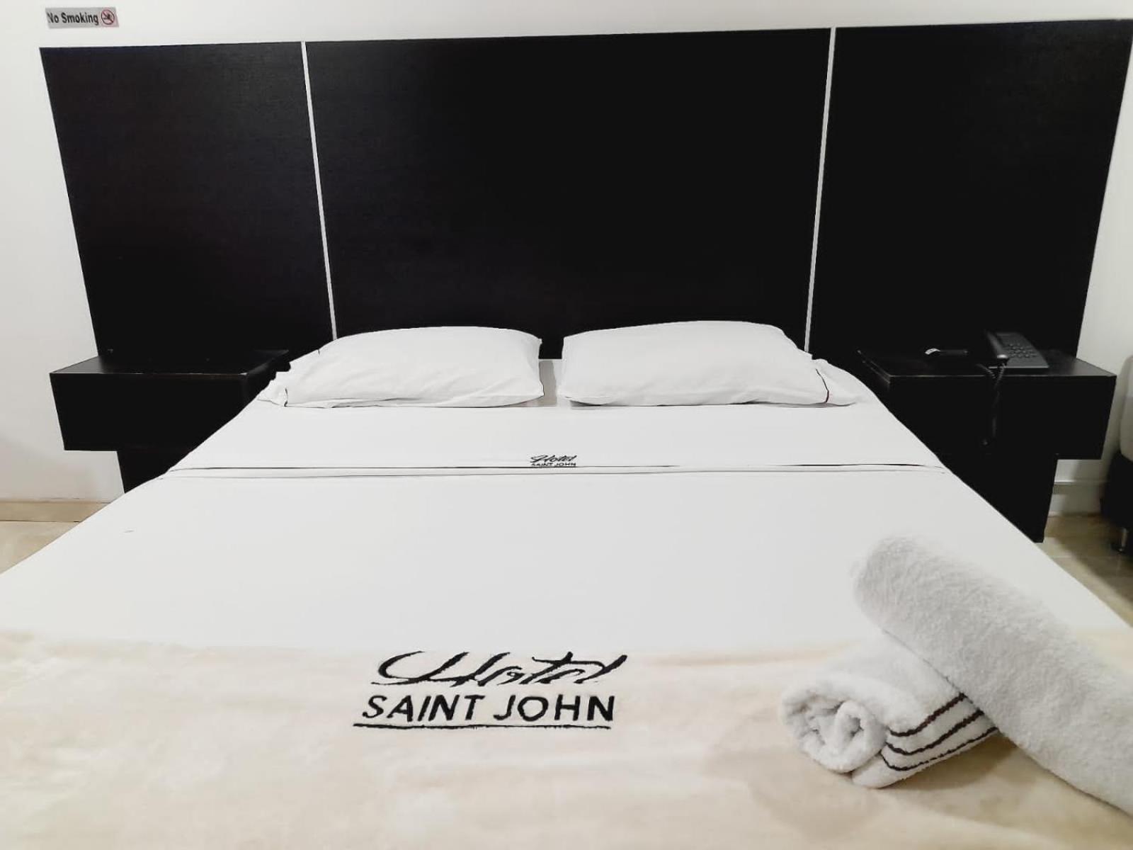 Hotel Saint John Medellin Exterior photo