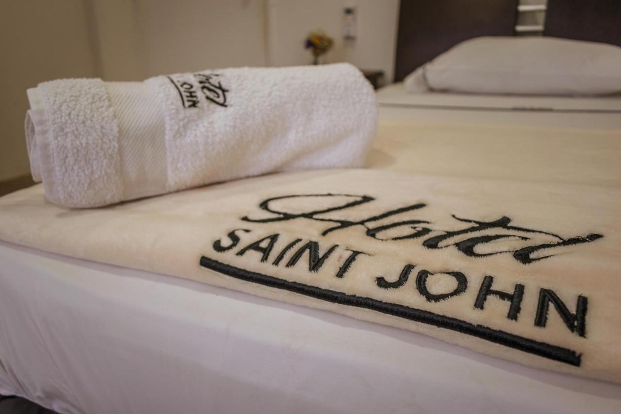Hotel Saint John Medellin Exterior photo